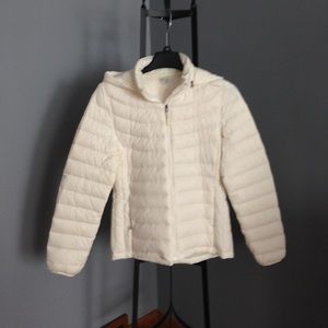 Weatherproof 32 degrees Puffer jacket lightweight